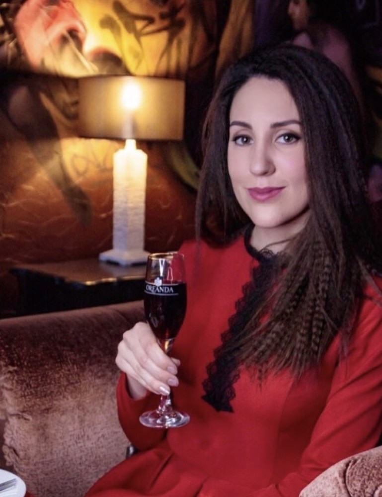 Индивидуалка Карина фото № 2 в городе Чебоксары